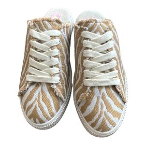 Band of Gypsies Collective Costal Vegan Natural Zebra Woven Canvas Sneaker 6.5